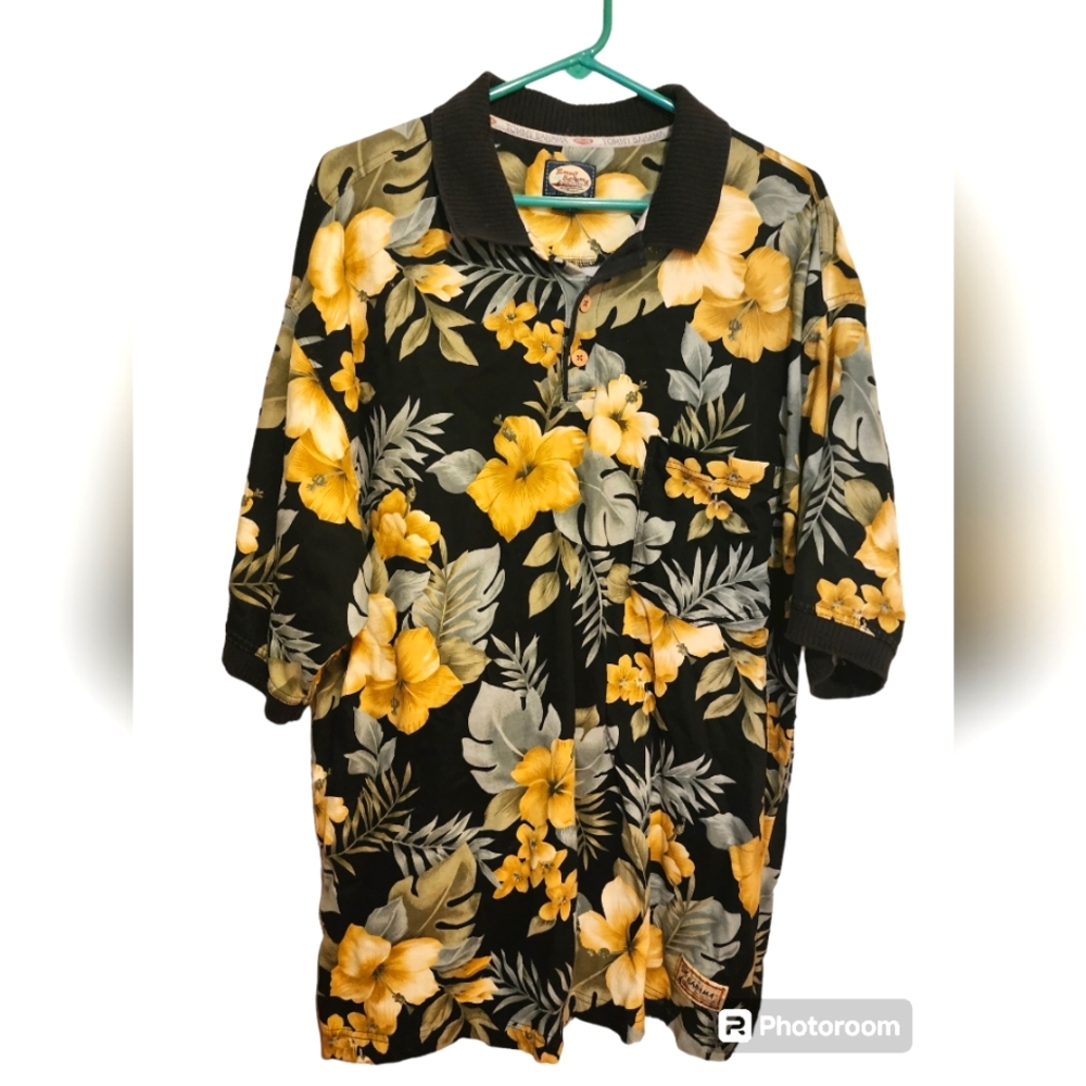 VNTG Tommy Bahama polo shirt